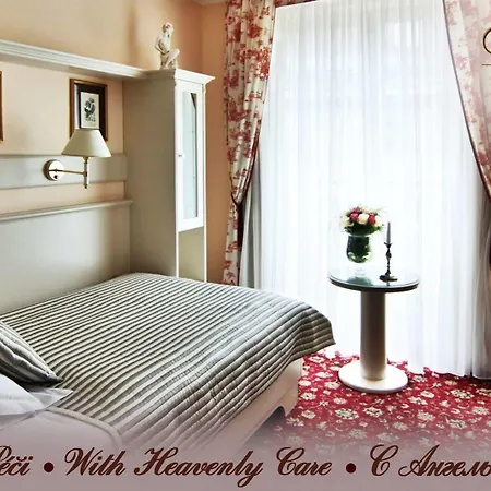 Aura Palace And Wellness 4*