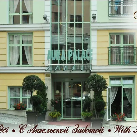 Aura Palace And Wellness Ξενοδοχείο Κάρλοβι Βάρι